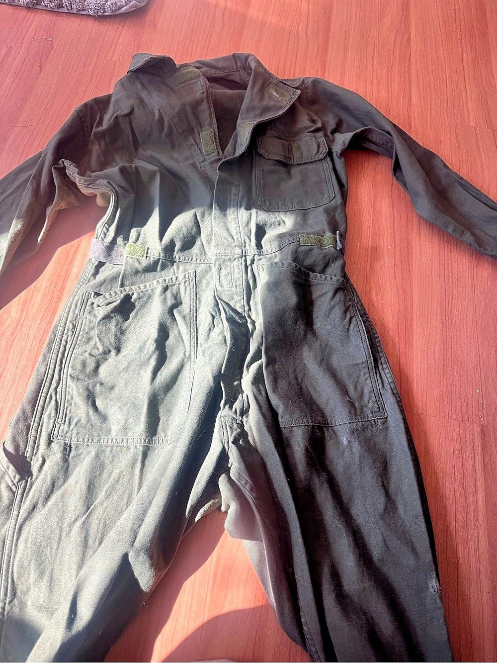 Military coveralls Green Size Medium sateen type 1  vintage